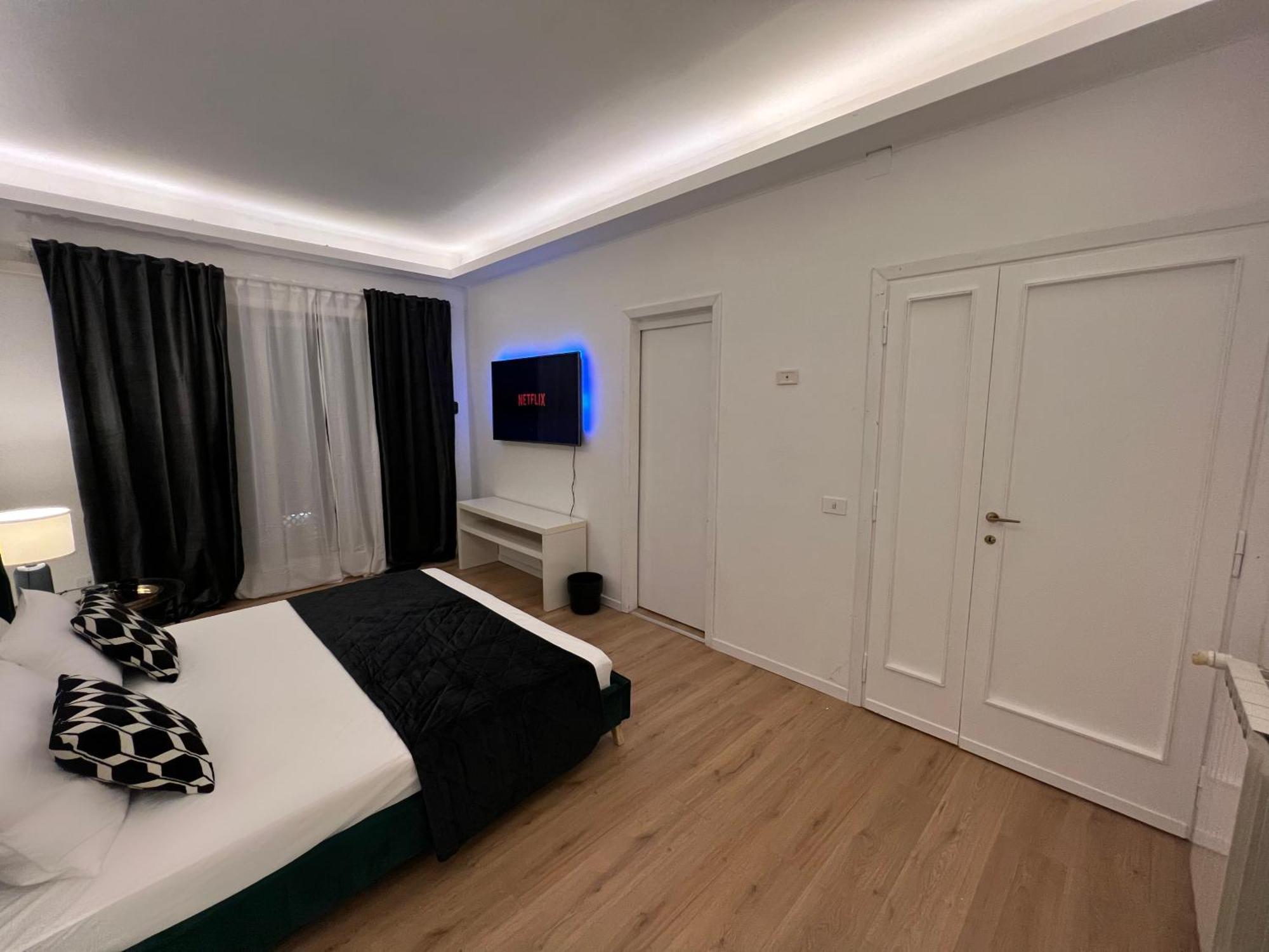Luxury Suite Rialto Roma Esterno foto